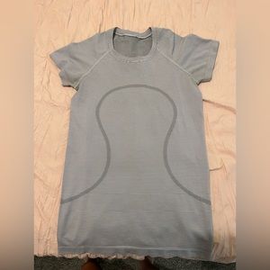 swiftly tech lulu short sleeve size 6